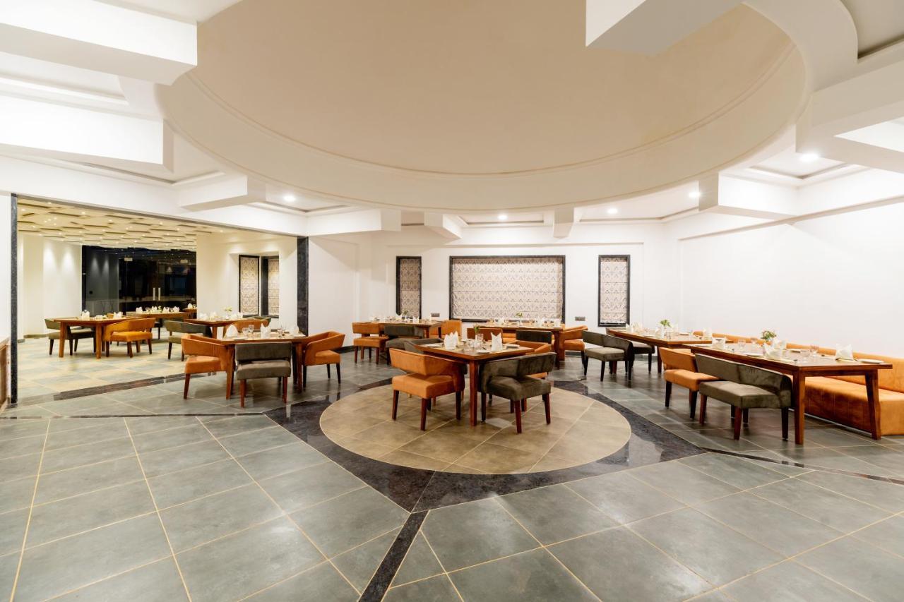 Traavista Aravali Mahal Otel Udaipur Dış mekan fotoğraf